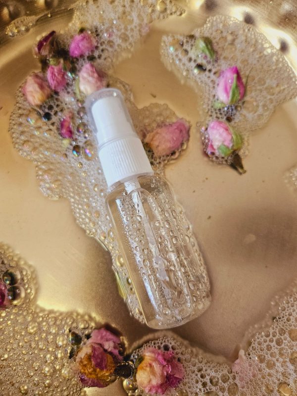 Eau de rose naturelle du Maroc – toner et tonic visage purifiant et hydratant