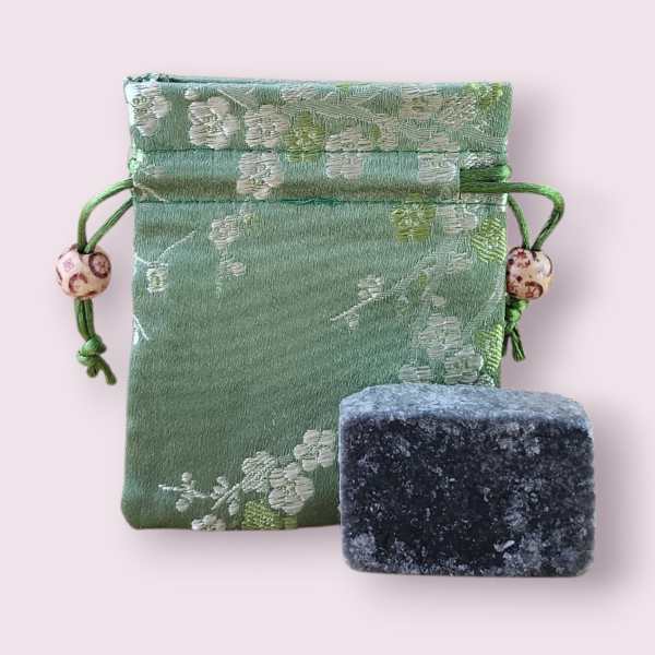 Musk Noir Carré du Maroc – Intense et Authentique